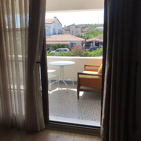 Roop Alacati B&B